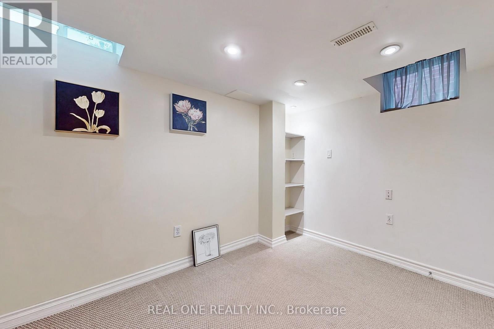 19 Longwood Avenue S, Richmond Hill, Ontario  L4E 4B1 - Photo 26 - N12702002