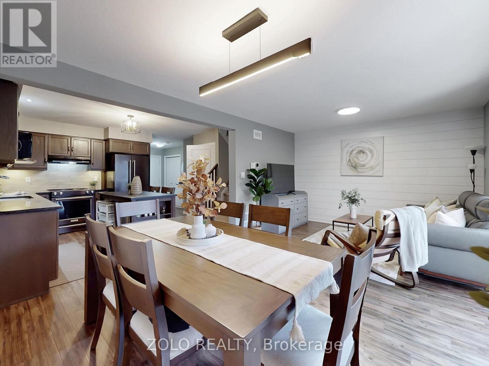 33 Marshall Drive, Guelph, Ontario  N1E 0K7 - Photo 4 - X12702004