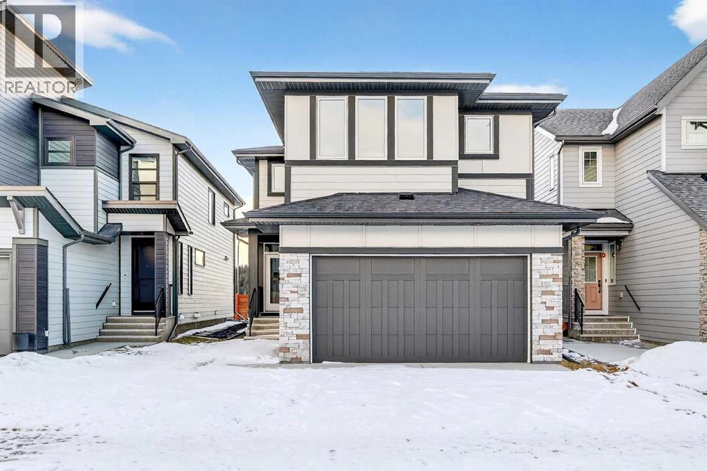 29 Rowmont Common Nw, Calgary, Alberta  T3L 0L4 - Photo 1 - A2277545