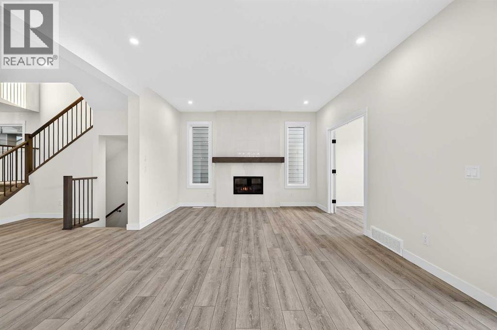 29 Rowmont Common Nw, Calgary, Alberta  T3L 0L4 - Photo 13 - A2277545