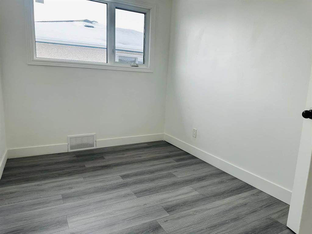 1214 Troy Avenue, Winnipeg, Manitoba  R2X 1E5 - Photo 15 - 202600864