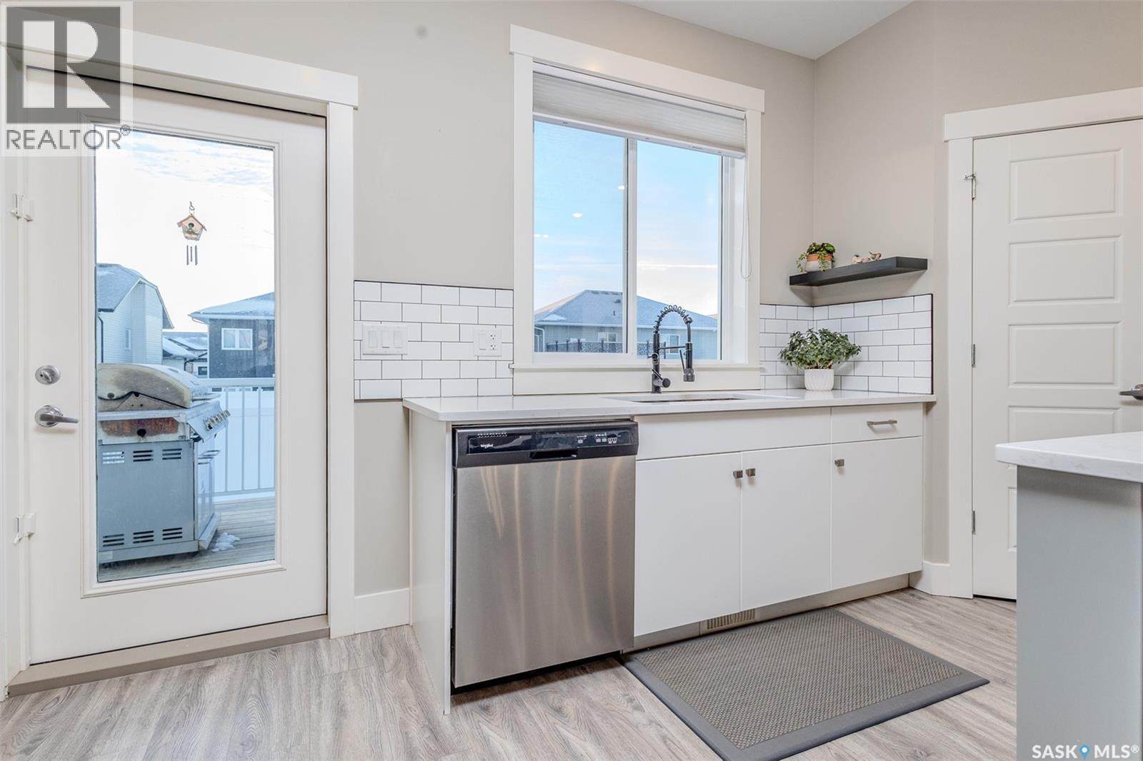 809 Weir Crescent, Warman, Saskatchewan  S0K 4S4 - Photo 9 - SK026913