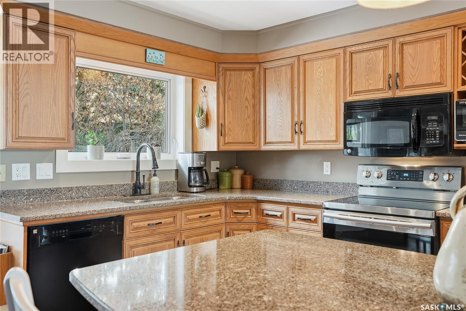 250 Emerald Terrace, Saskatoon, Saskatchewan  S7J 4J1 - Photo 9 - SK026906