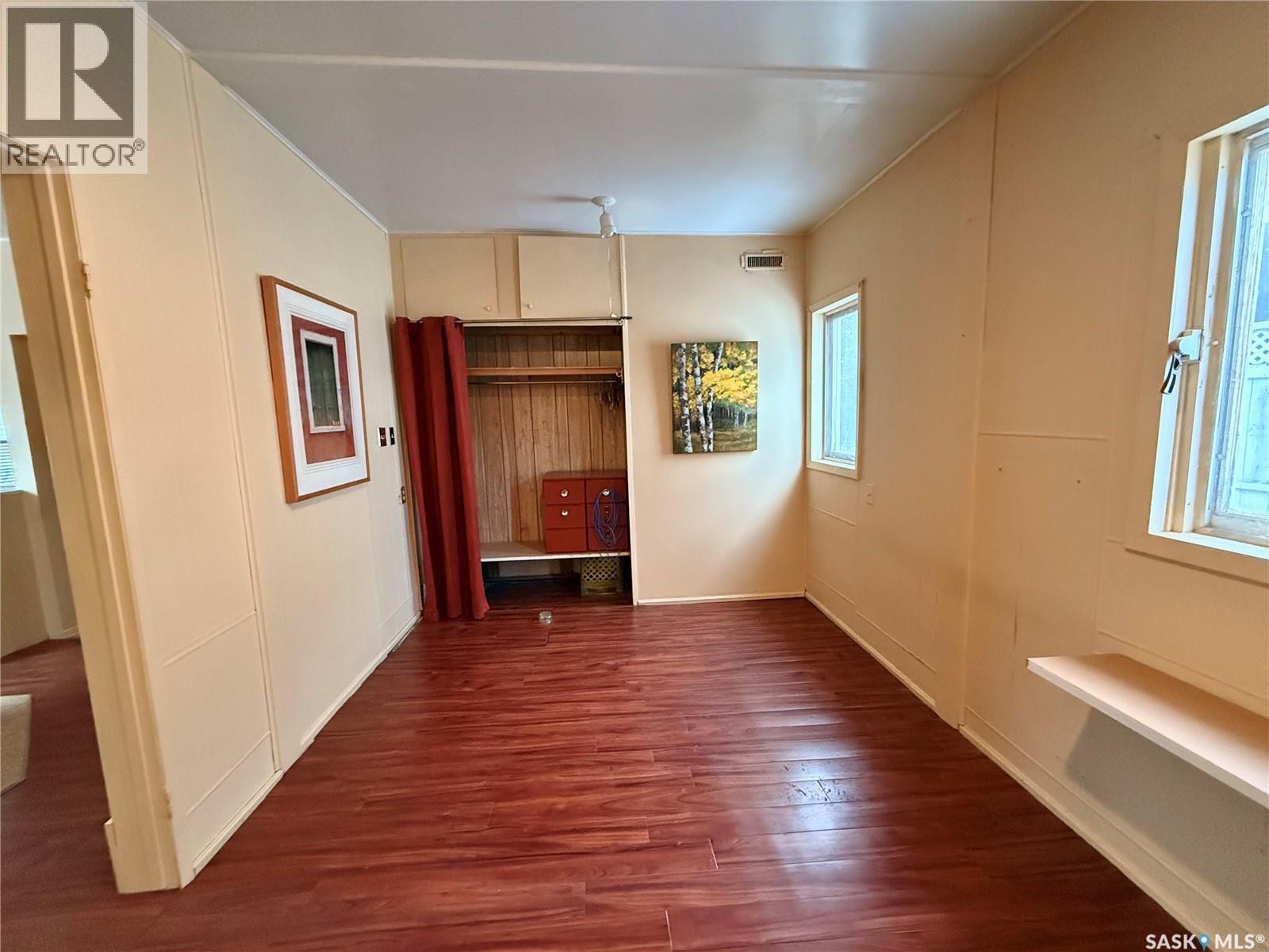 423 Dennis Street, Herbert, Saskatchewan  S0H 2A0 - Photo 9 - SK026896