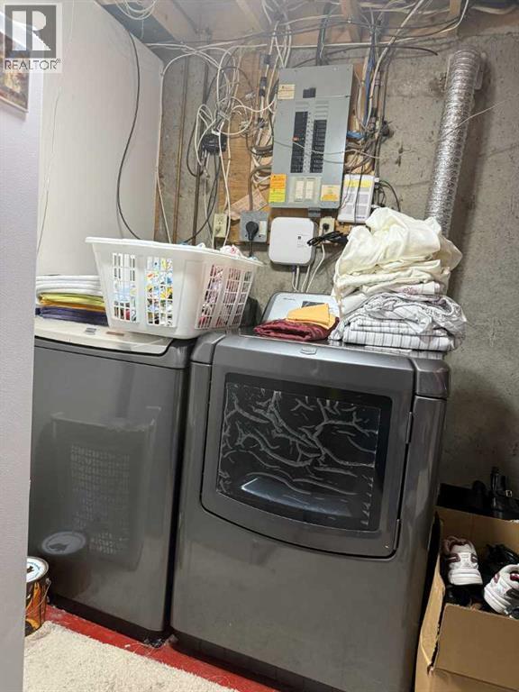 24 Bermuda Road Nw, Calgary, Alberta  T3K 1G6 - Photo 23 - A2279727