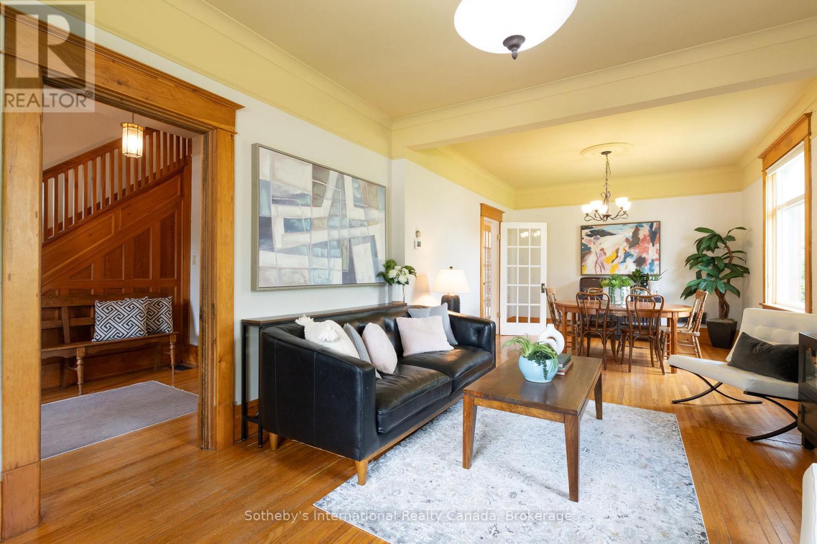 12 Elizabeth Street W, Clearview (Creemore), Ontario  L0M 1G0 - Photo 17 - S12702066