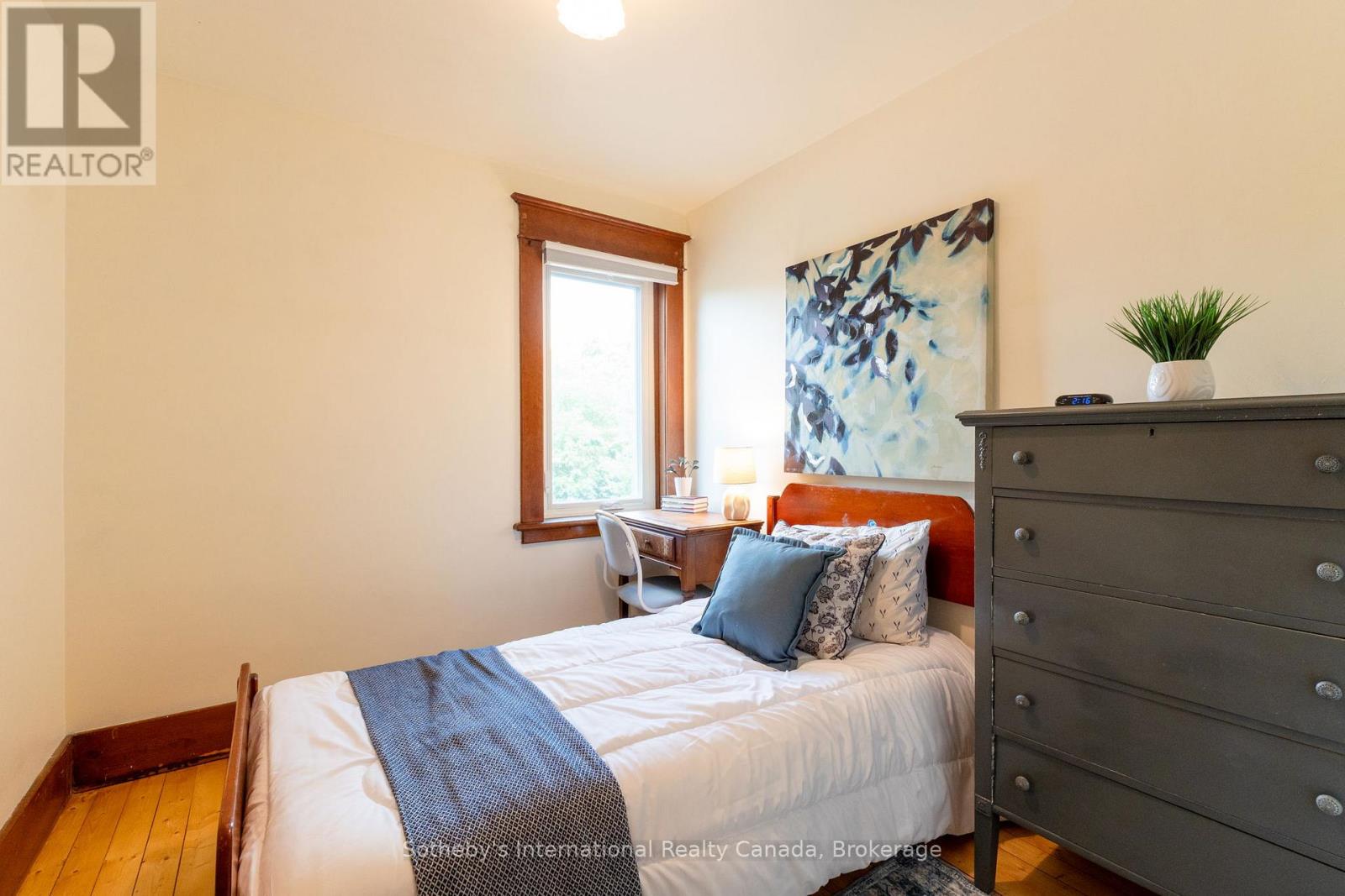 12 Elizabeth Street W, Clearview (Creemore), Ontario  L0M 1G0 - Photo 28 - S12702066