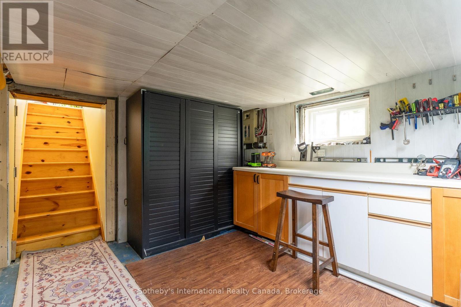 12 Elizabeth Street W, Clearview (Creemore), Ontario  L0M 1G0 - Photo 35 - S12702066