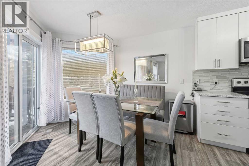 58 Bridlecrest Road Sw, Calgary, Alberta  T2Y 5J2 - Photo 9 - A2279724