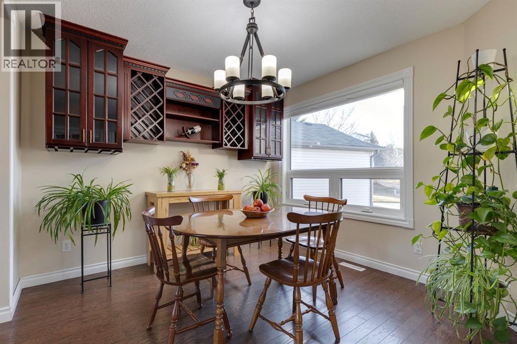 22 Hidden Spring Court Nw, Calgary, Alberta  T3A 5J4 - Photo 18 - A2279189