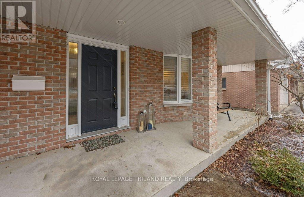 754 Cranbrook Road, London South, Ontario  N6K 1W9 - Photo 3 - X12702092