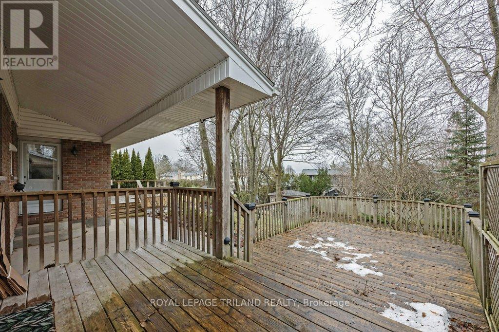 754 Cranbrook Road, London South, Ontario  N6K 1W9 - Photo 32 - X12702092