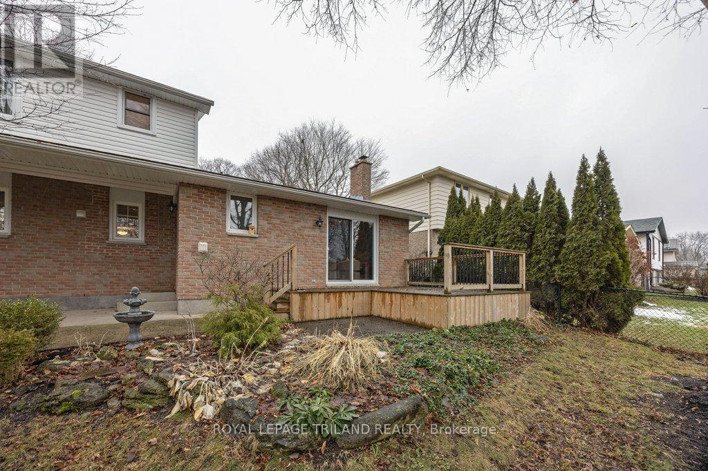 754 Cranbrook Road, London South, Ontario  N6K 1W9 - Photo 38 - X12702092
