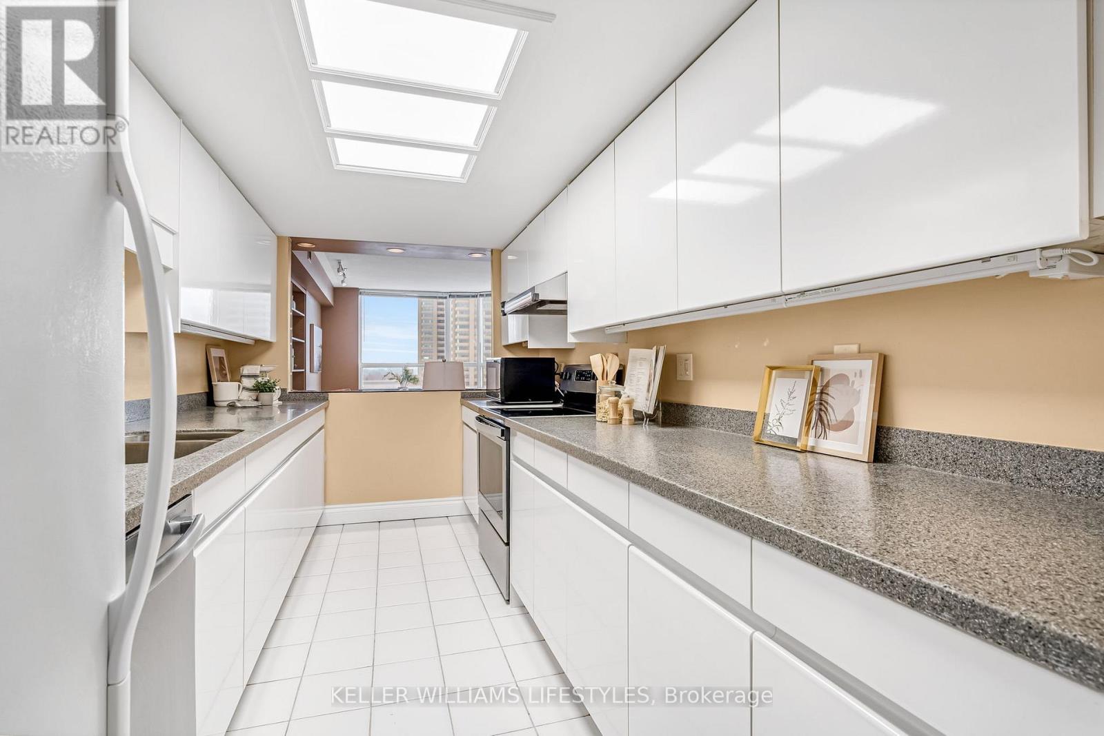 1101 - 7 Picton Street, London East, Ontario  N6B 3N7 - Photo 17 - X12702114