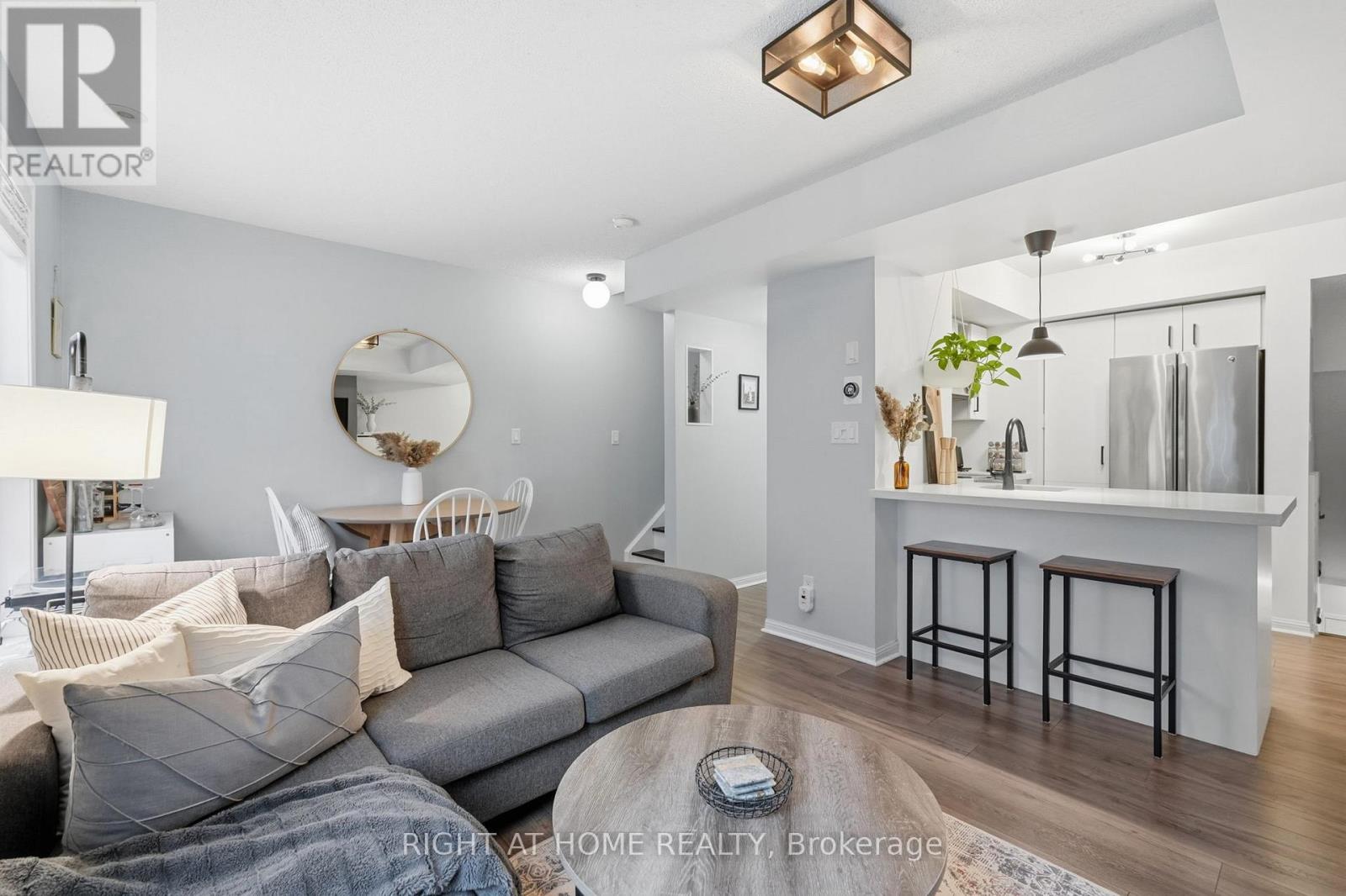 916 - 5 Everson Drive, Toronto, Ontario  M2N 7C3 - Photo 6 - C12702072