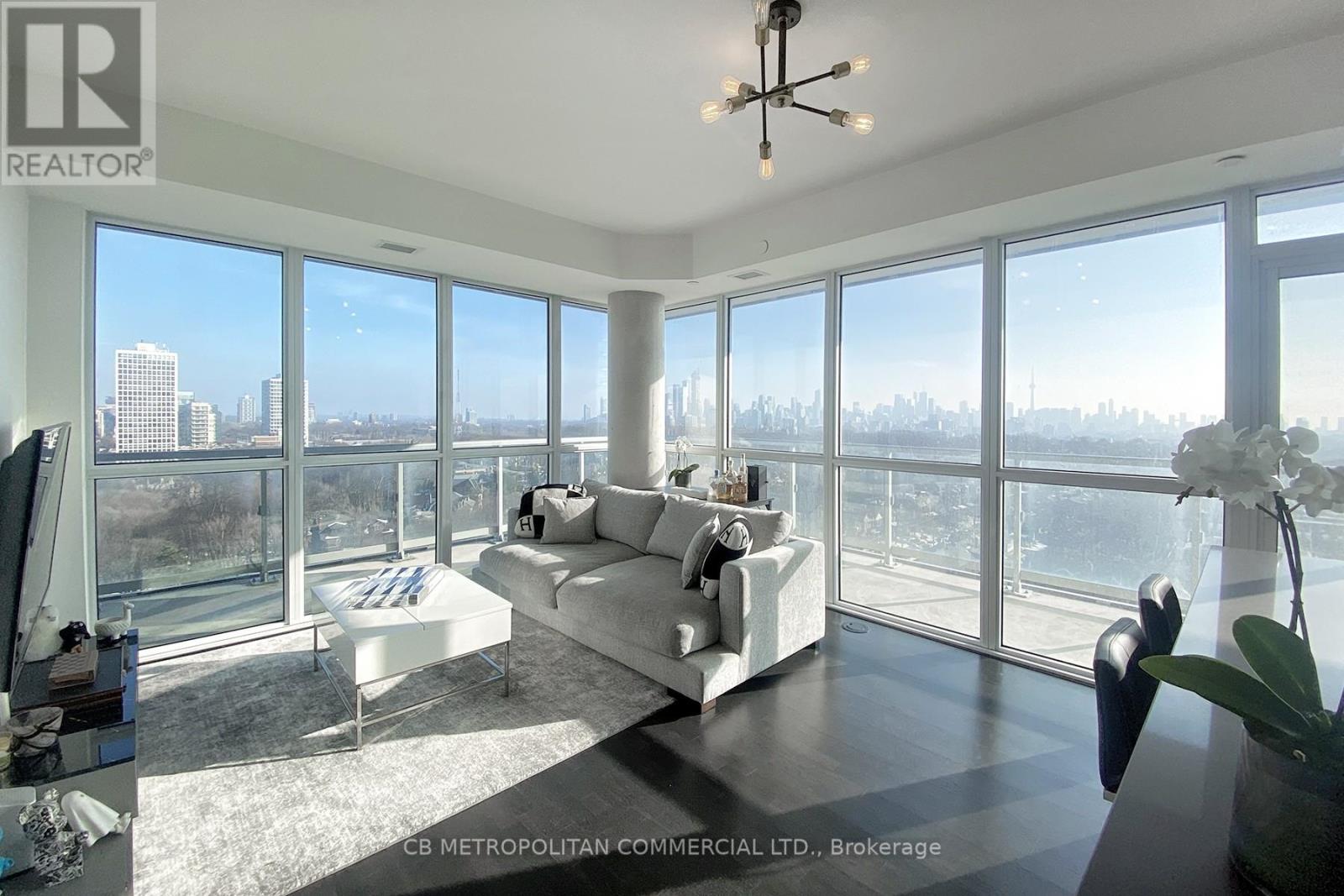 1105 - 501 St Clair Avenue W, Toronto, Ontario  M5P 0A2 - Photo 15 - C12702086