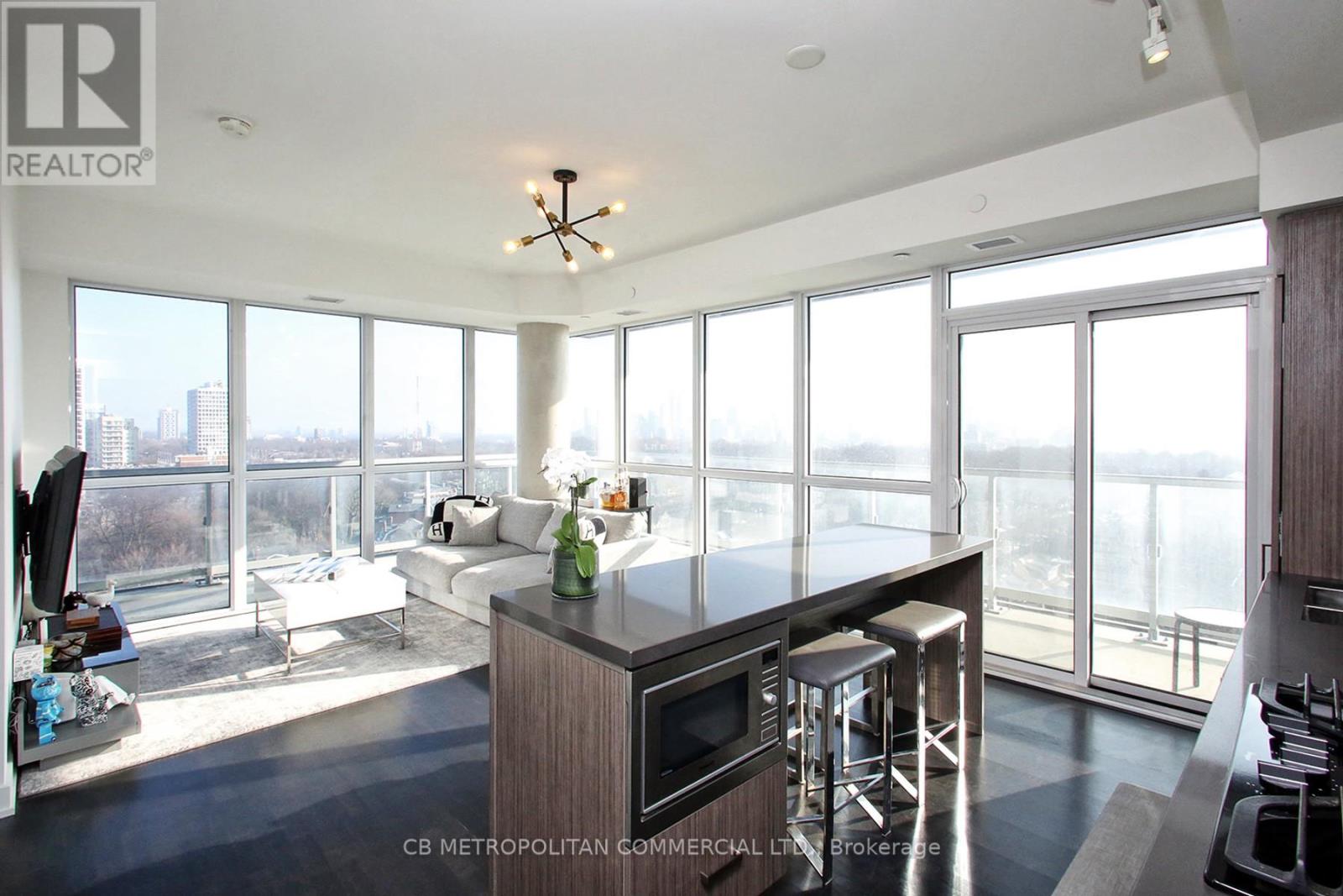 1105 - 501 St Clair Avenue W, Toronto, Ontario  M5P 0A2 - Photo 20 - C12702086