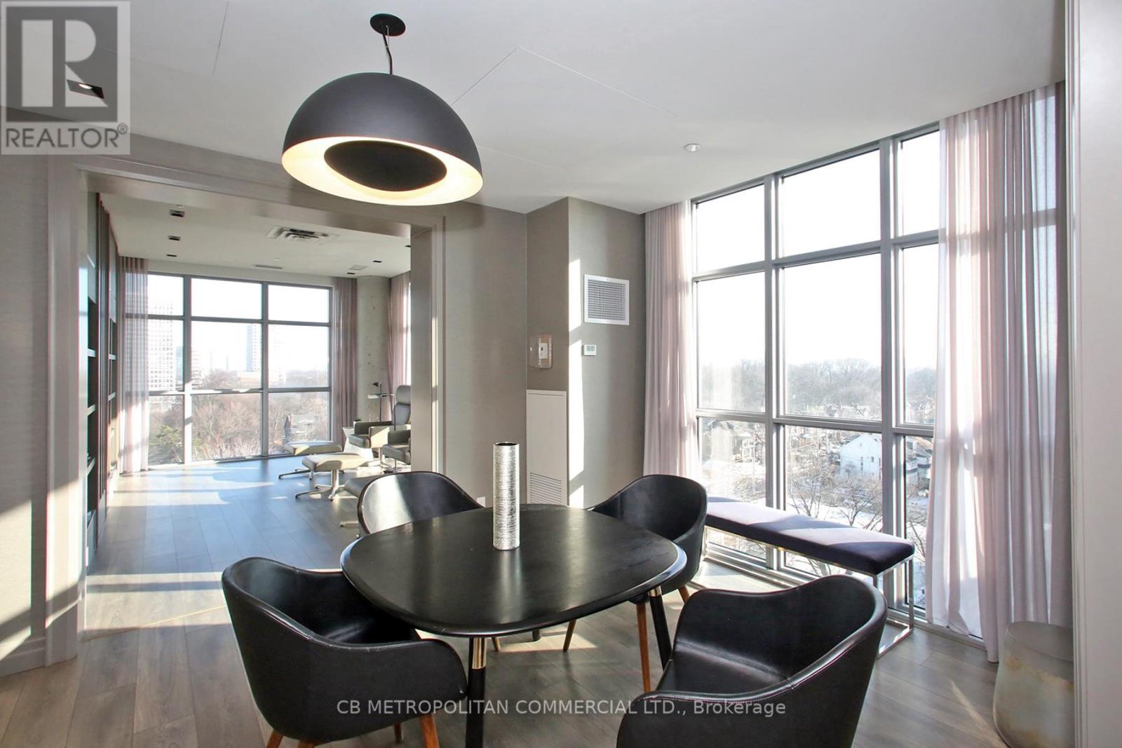 1105 - 501 St Clair Avenue W, Toronto, Ontario  M5P 0A2 - Photo 39 - C12702086