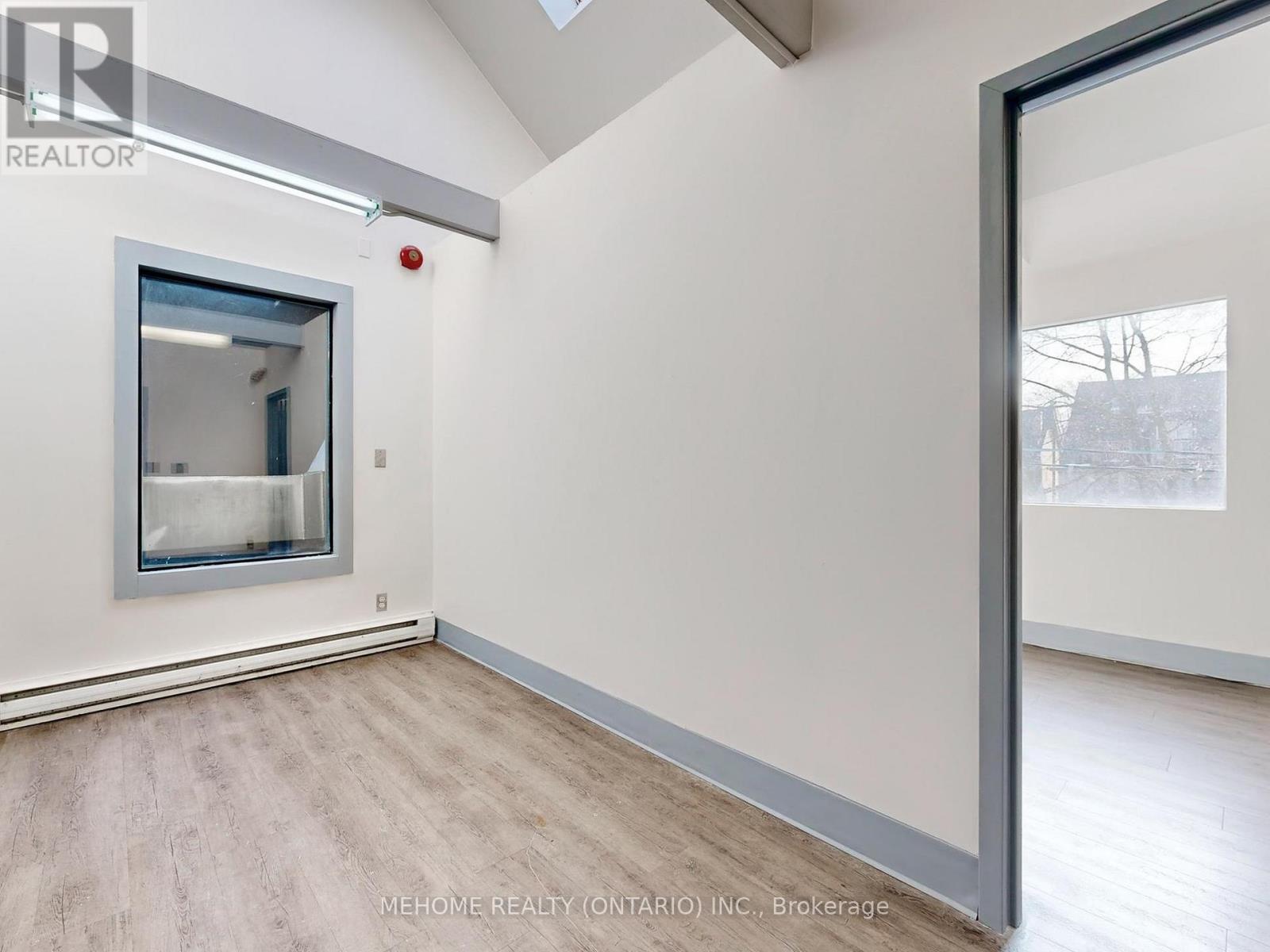 406 Summerhill Avenue, Toronto, Ontario  M4W 2B4 - Photo 22 - C12702104