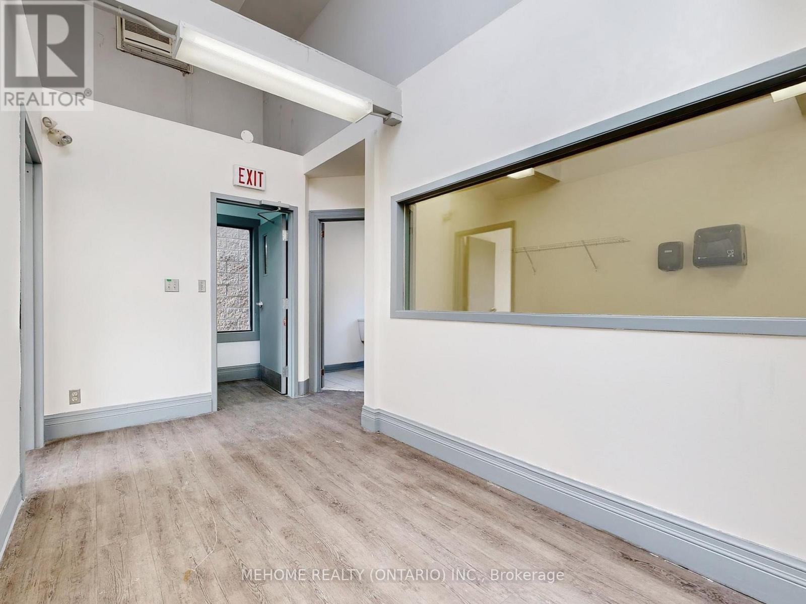 406 Summerhill Avenue, Toronto, Ontario  M4W 2B4 - Photo 23 - C12702104