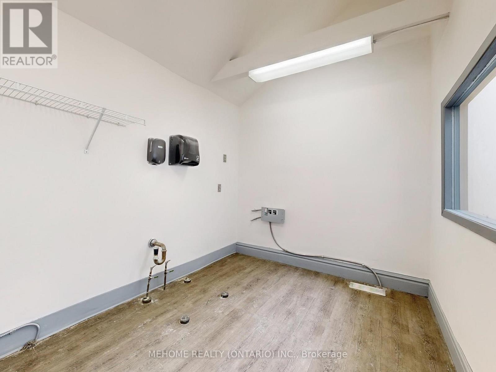 406 Summerhill Avenue, Toronto, Ontario  M4W 2B4 - Photo 24 - C12702104