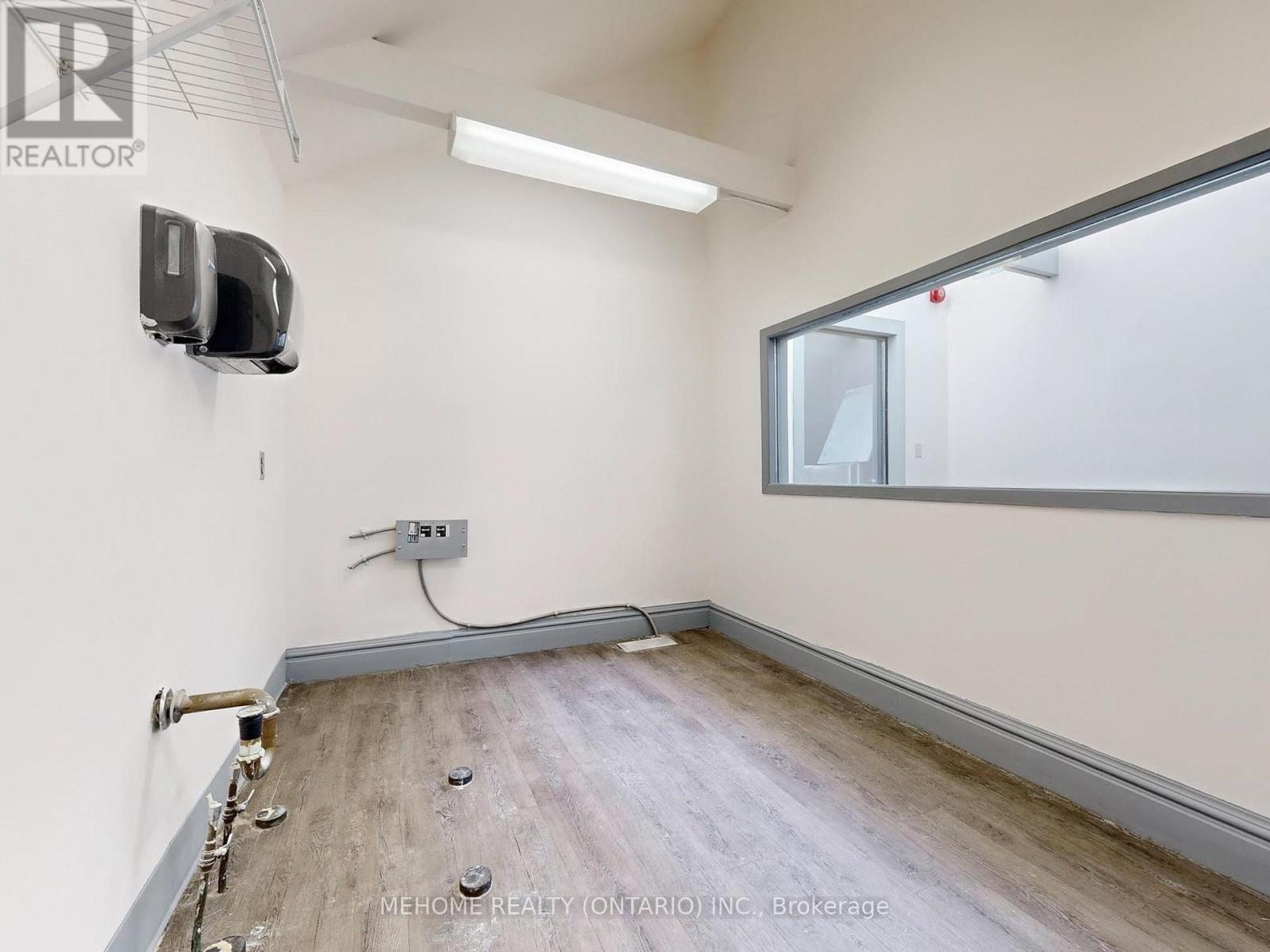 406 Summerhill Avenue, Toronto, Ontario  M4W 2B4 - Photo 25 - C12702104