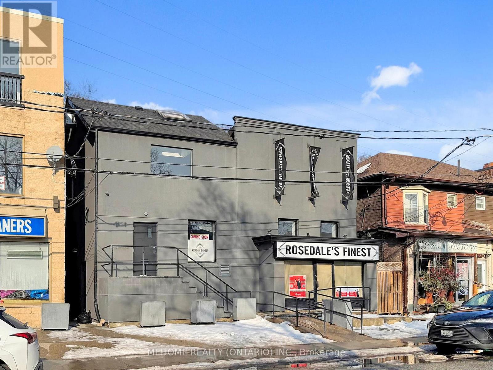 406 Summerhill Avenue, Toronto, Ontario  M4W 2B4 - Photo 4 - C12702104