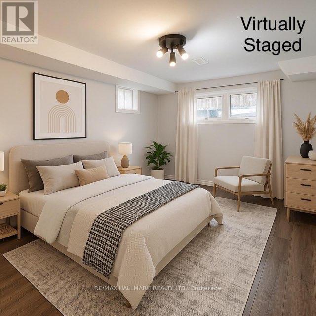 30 Gatwick Avenue, Toronto, Ontario  M4C 1W3 - Photo 7 - E12702108