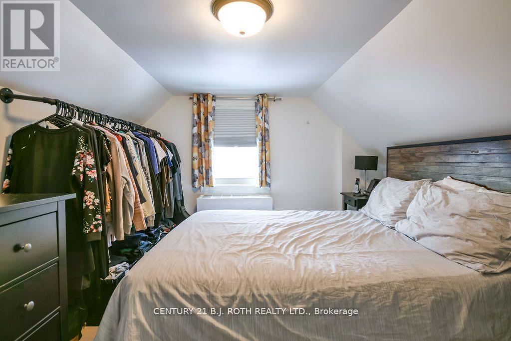 9920 County 10 Road, Clearview, Ontario  L0M 1N0 - Photo 21 - S12702070