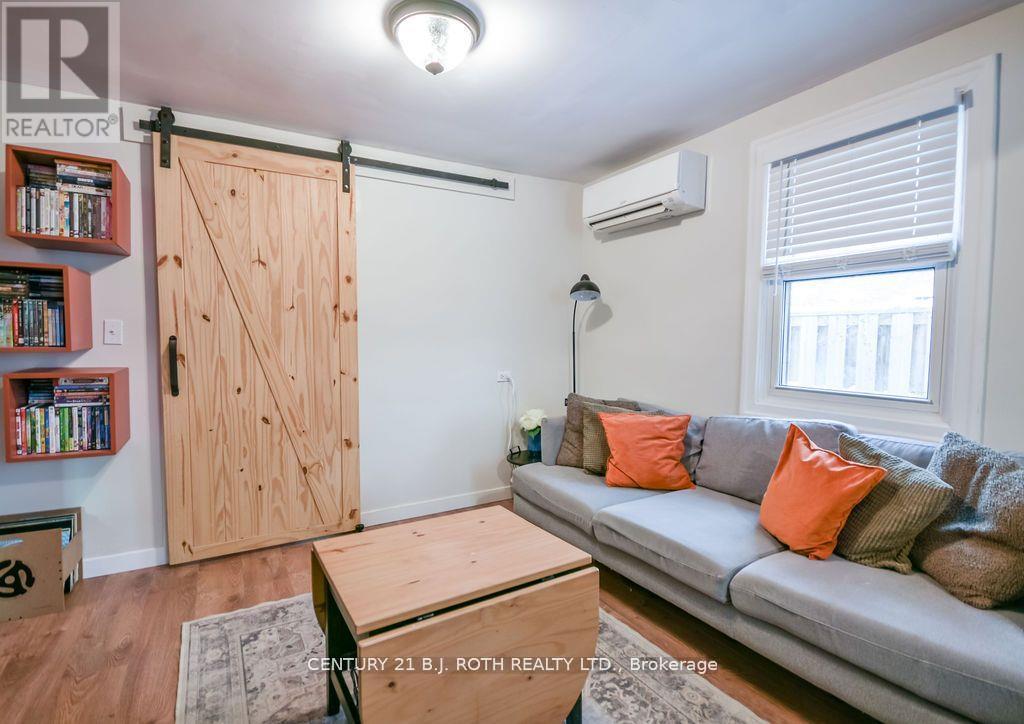 9920 County 10 Road, Clearview, Ontario  L0M 1N0 - Photo 8 - S12702070