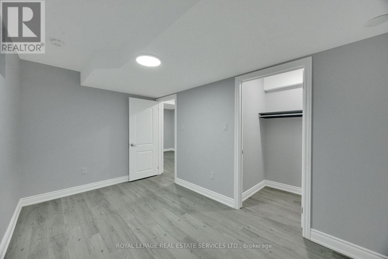 308 Third Line, Oakville, Ontario  L6L 4A4 - Photo 43 - W12701822