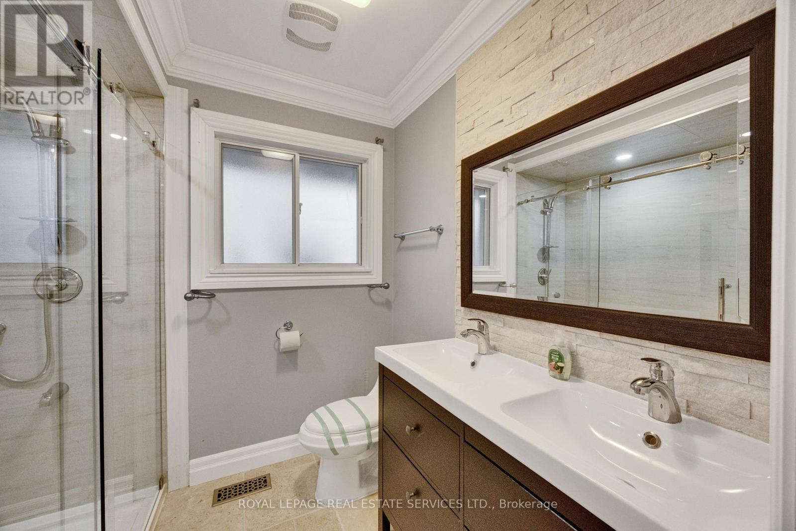 308 Third Line, Oakville, Ontario  L6L 4A4 - Photo 27 - W12701822