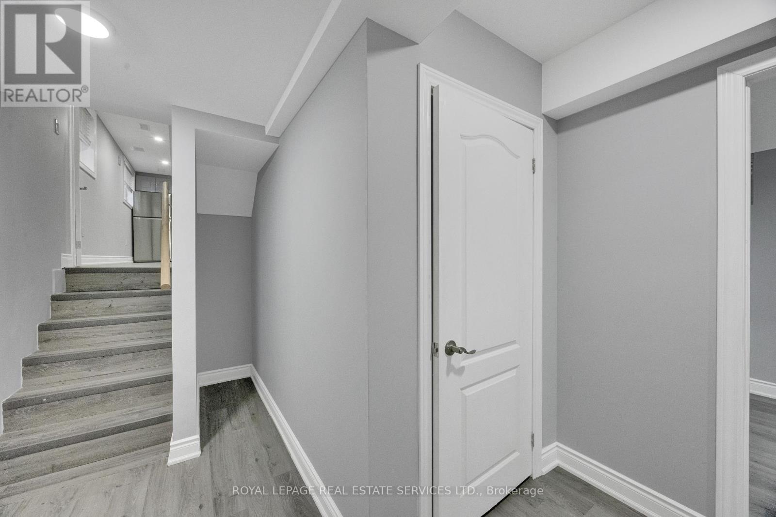 308 Third Line, Oakville, Ontario  L6L 4A4 - Photo 41 - W12701822