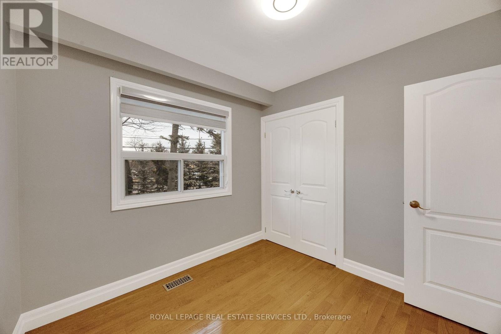 308 Third Line, Oakville, Ontario  L6L 4A4 - Photo 29 - W12701822