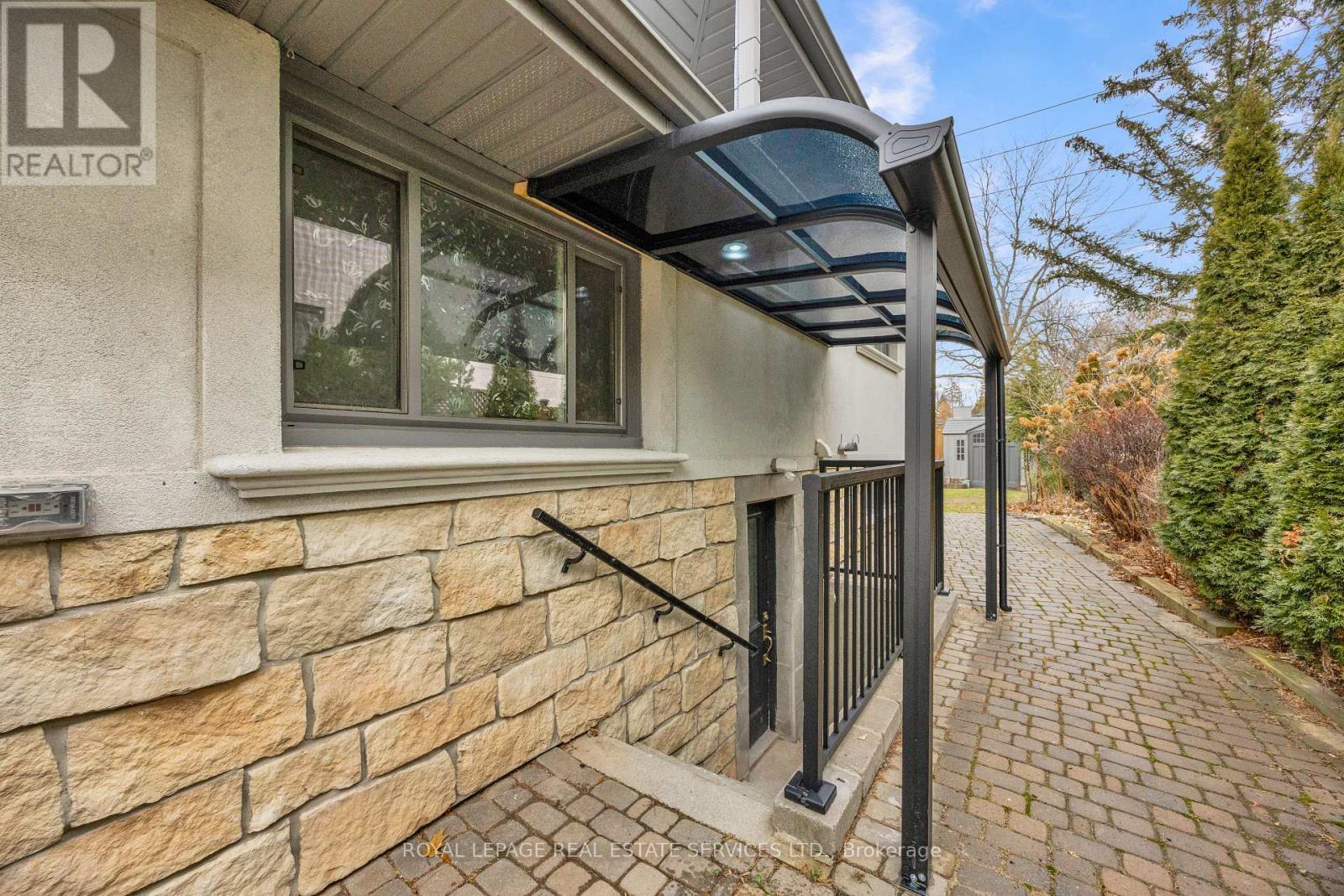 308 Third Line, Oakville, Ontario  L6L 4A4 - Photo 48 - W12701822