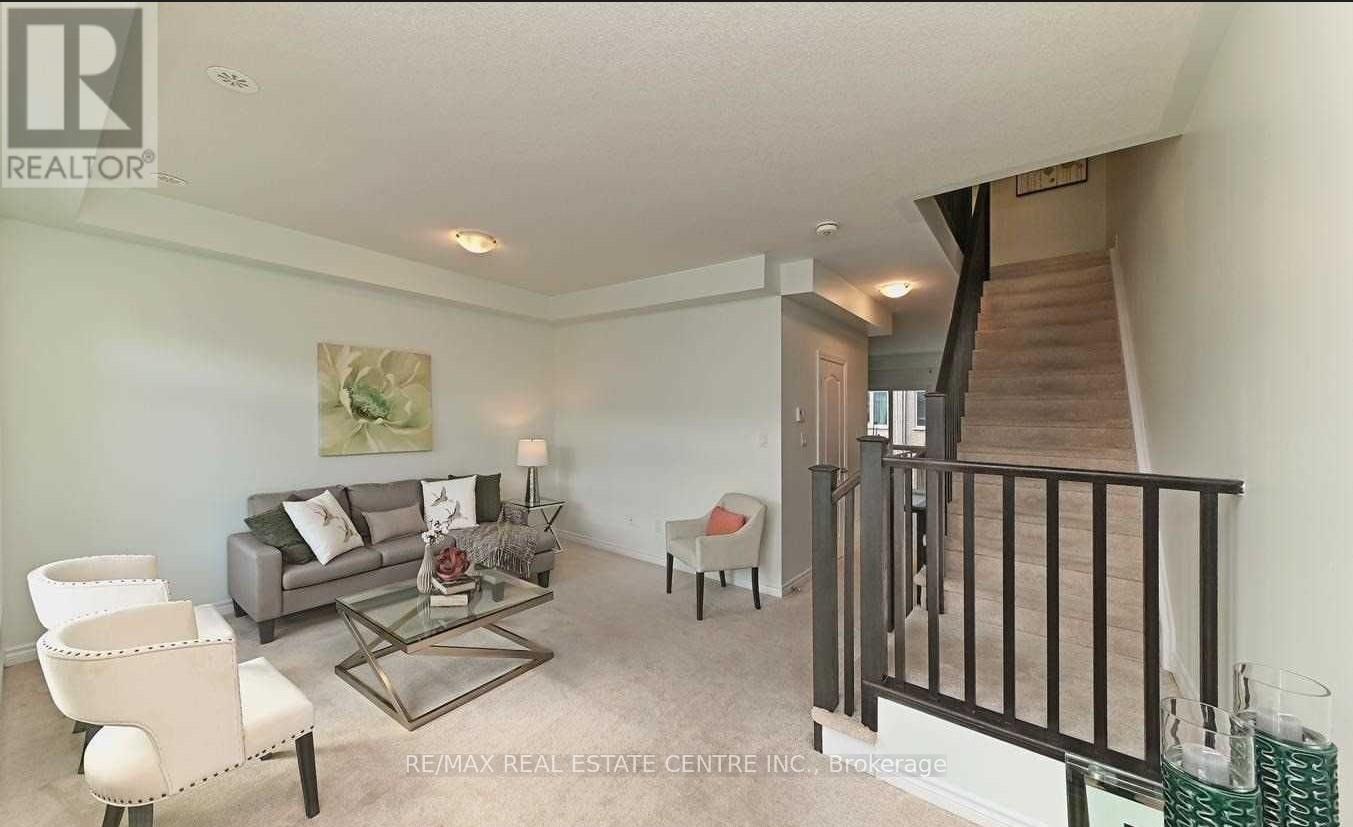 137 Borers Creek Circle, Hamilton, Ontario  L8B 1W3 - Photo 15 - X12702076