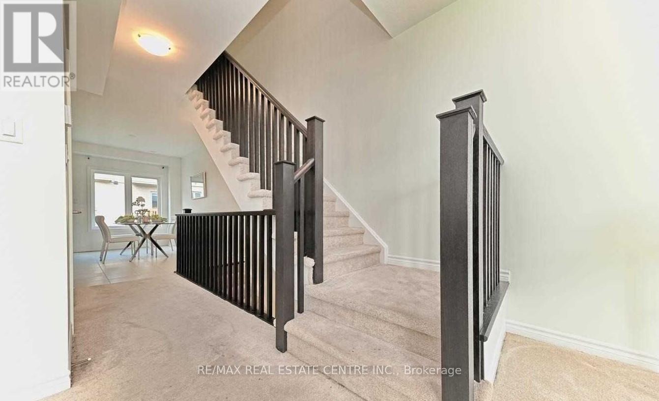 137 Borers Creek Circle, Hamilton, Ontario  L8B 1W3 - Photo 19 - X12702076