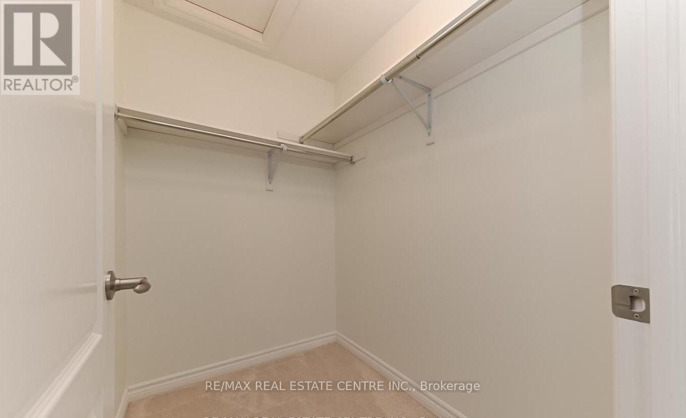 137 Borers Creek Circle, Hamilton, Ontario  L8B 1W3 - Photo 27 - X12702076