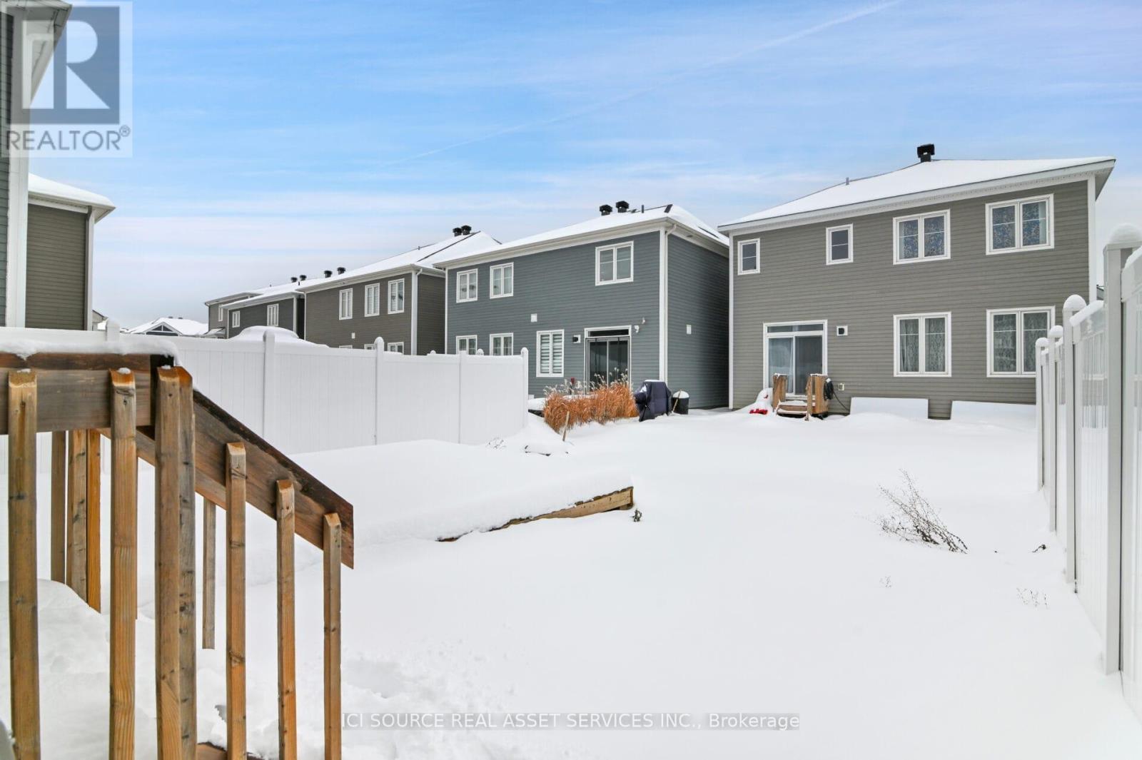 1017 Keeper Heights, Ottawa, Ontario  K0A 2Z0 - Photo 4 - X12702090