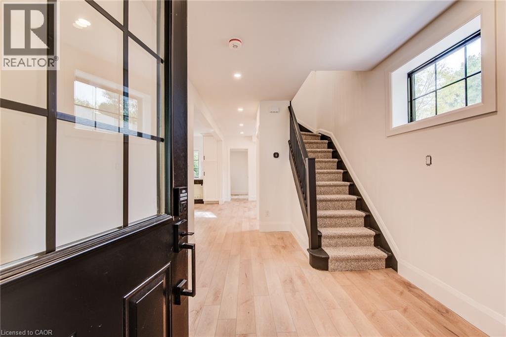 101 Wood Street, Kitchener, Ontario  N2G 2H9 - Photo 4 - 40796454