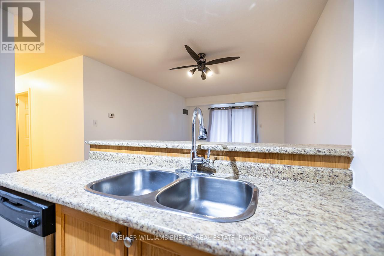 104 - 120 Aspen Springs Drive, Clarington, Ontario  L1C 0G7 - Photo 15 - E12702166