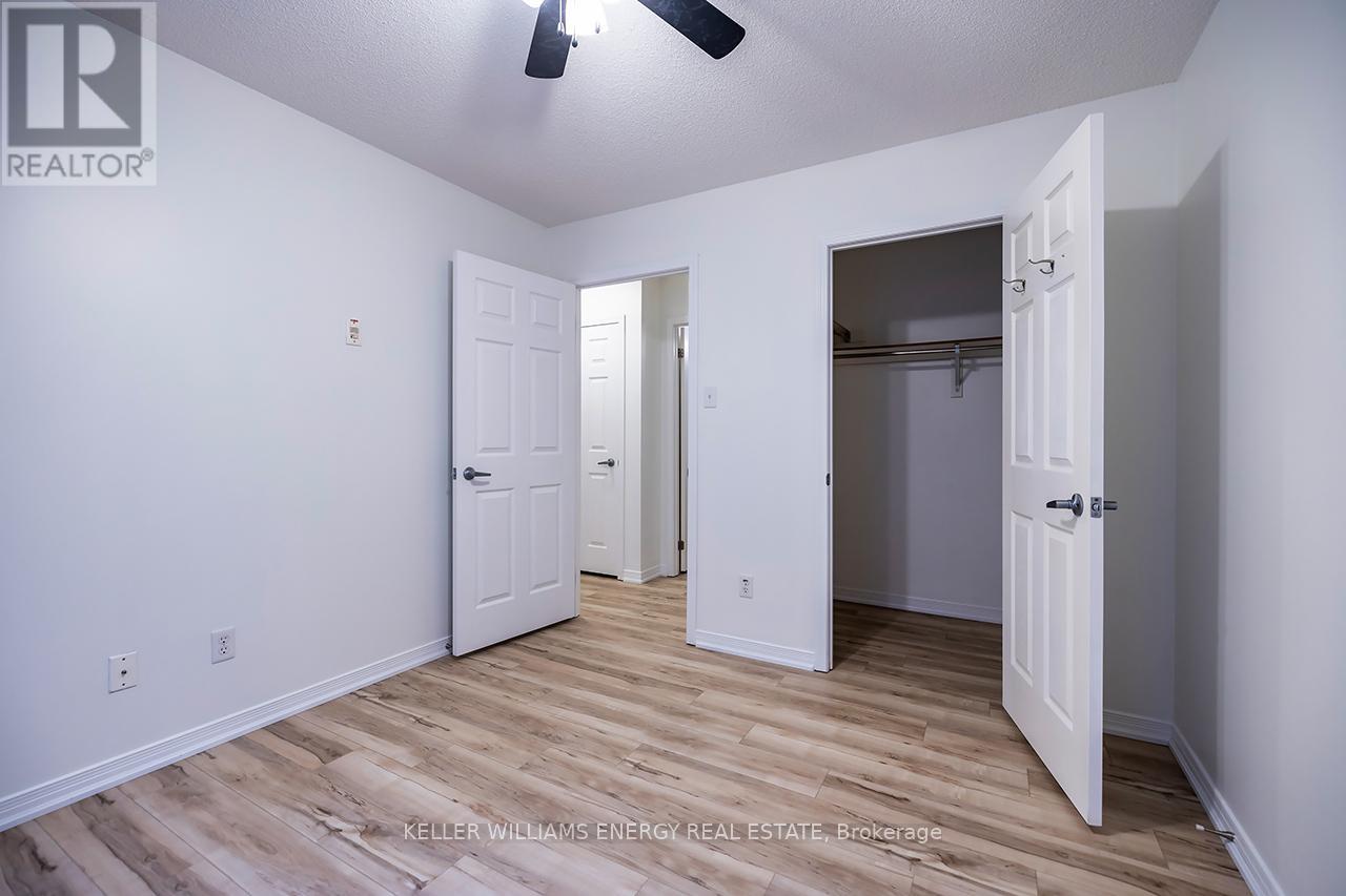 104 - 120 Aspen Springs Drive, Clarington, Ontario  L1C 0G7 - Photo 9 - E12702166