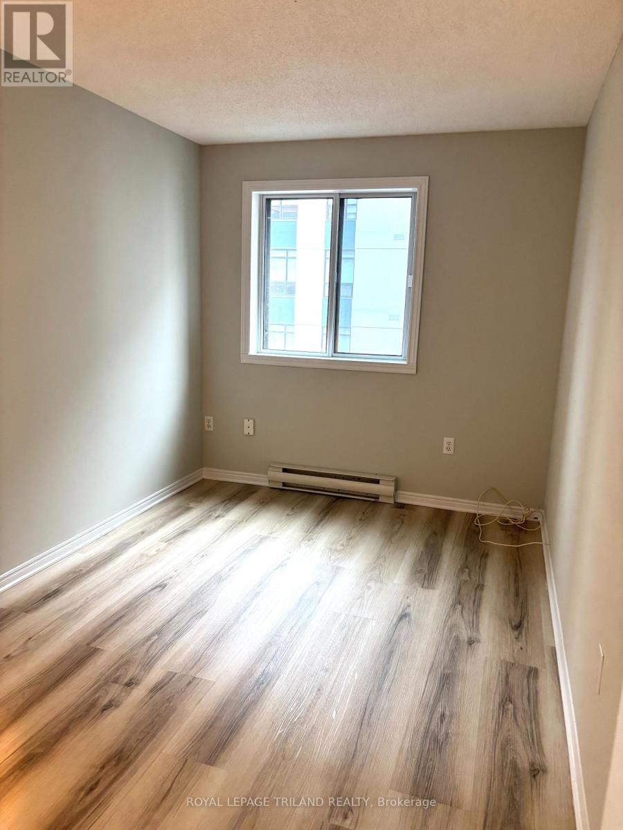 507 - 95 Baseline Road W, London South, Ontario  N6J 4X3 - Photo 11 - X12702124