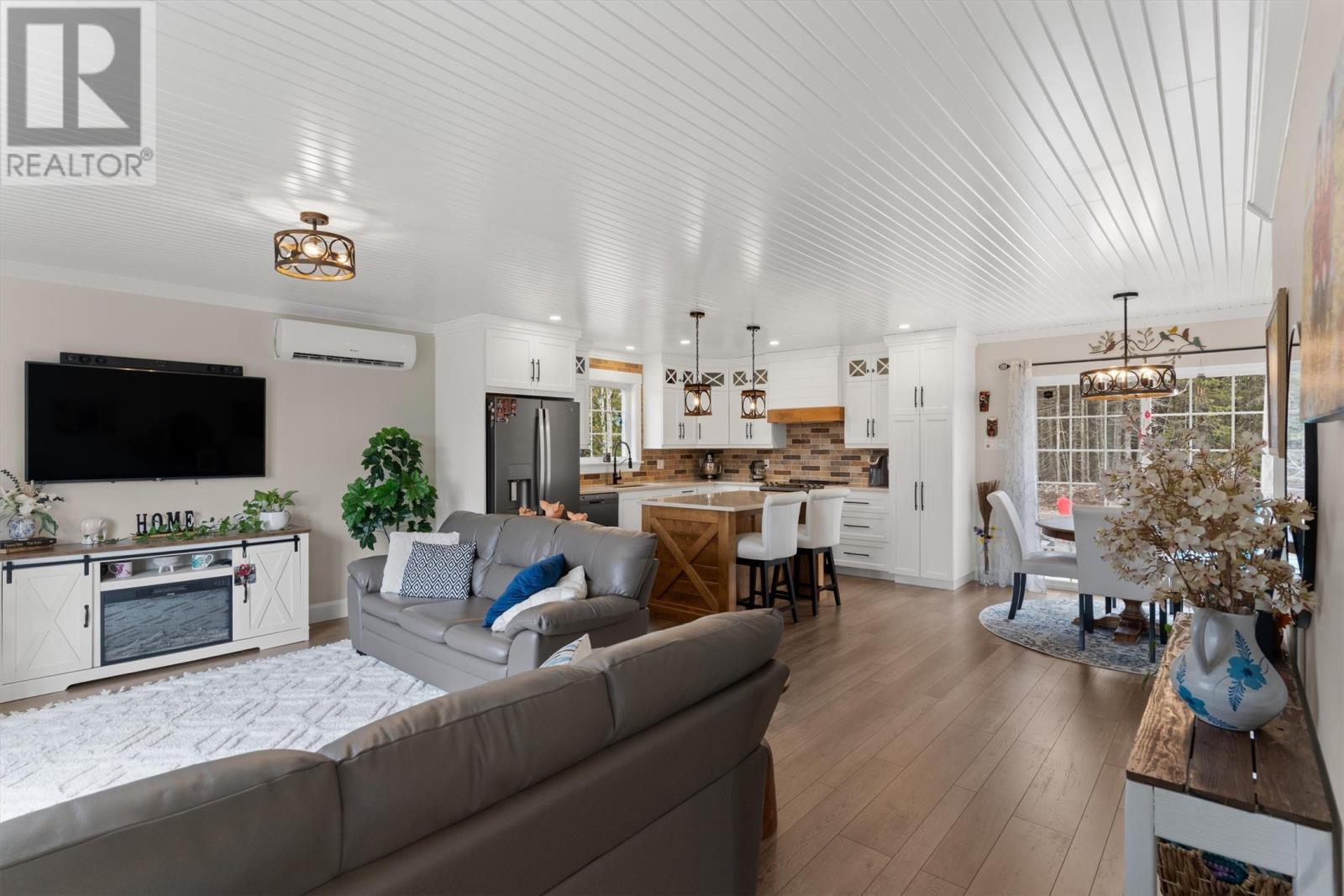 9 Northside Road, Eastport, Newfoundland & Labrador  A0G 1Z0 - Photo 6 - 1293830