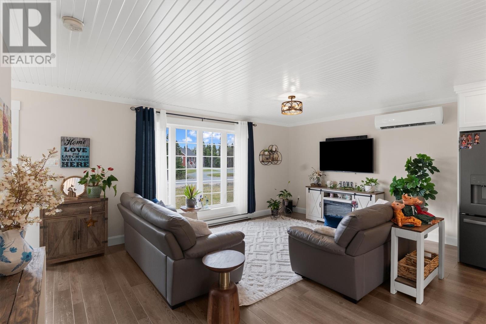 9 Northside Road, Eastport, Newfoundland & Labrador  A0G 1Z0 - Photo 7 - 1293830