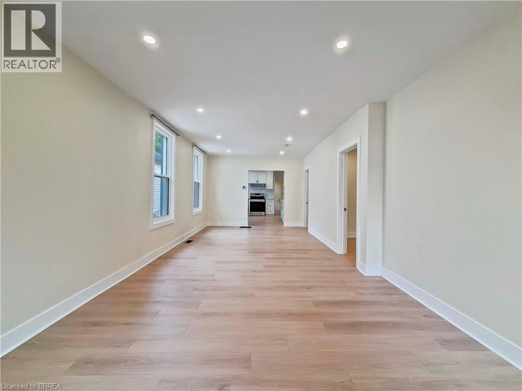 164 Nelson Street, Brantford, Ontario  N3S 4B6 - Photo 6 - 40742496