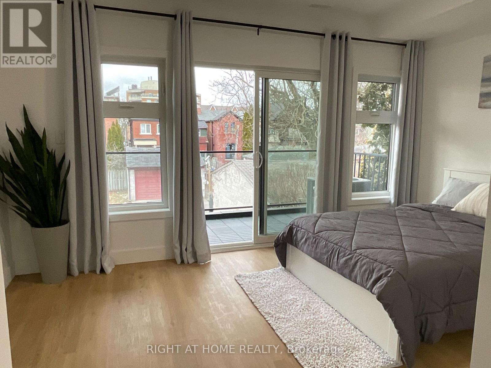 Unit #3 Second Floor - 674 Manning Avenue, Toronto, Ontario  M6G 2W4 - Photo 31 - C12702132
