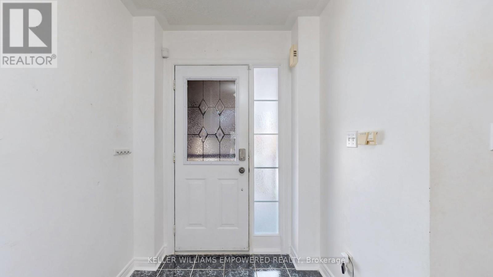 59 Melody Drive, Whitby, Ontario  L1M 1K6 - Photo 13 - E12702176