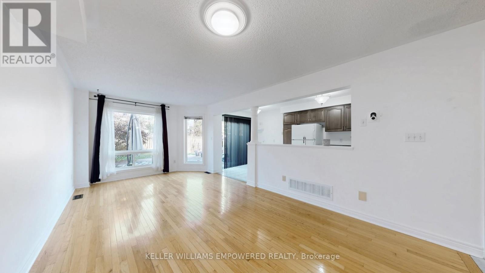 59 Melody Drive, Whitby, Ontario  L1M 1K6 - Photo 5 - E12702176