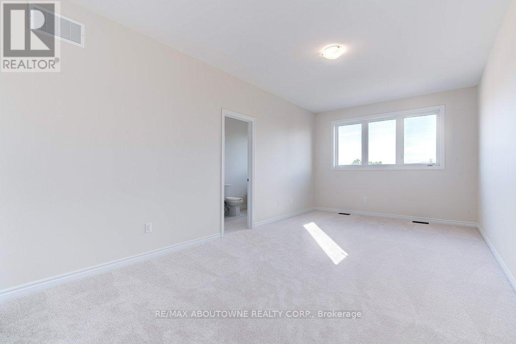 1394 Almonte Drive, Burlington, Ontario  L7P 0V8 - Photo 18 - W12702146